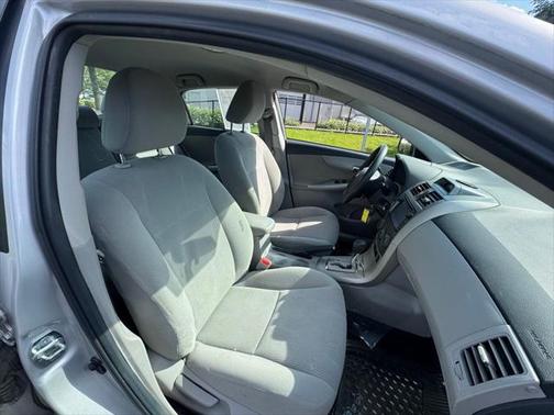 2013 Toyota Corolla L