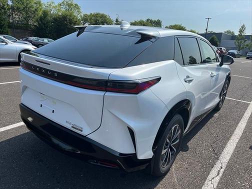 2025 Lexus RZ 450e Premium