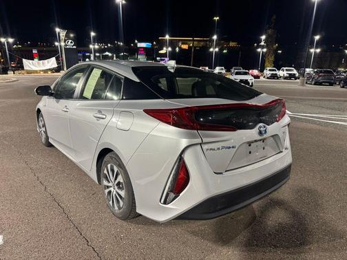 2021 Toyota Prius Prime XLE