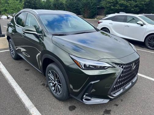 2025 Lexus NX 350h Premium