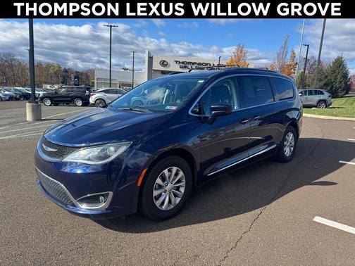 2019 Chrysler Pacifica Touring L