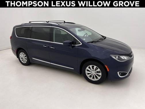 2019 Chrysler Pacifica Touring L