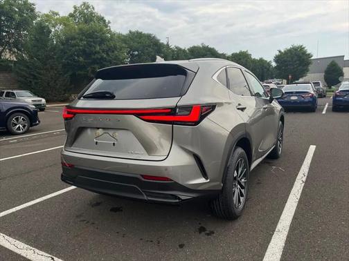 2025 Lexus NX 350 Premium