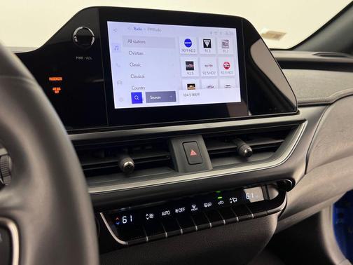 2023 Lexus UX 250h Base