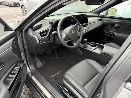 2024 Lexus ES 350 Base