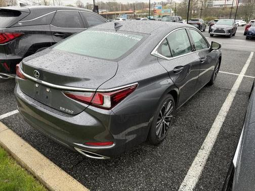 2024 Lexus ES 350 Base