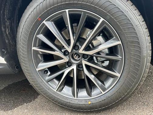 2025 Lexus NX 350h Premium