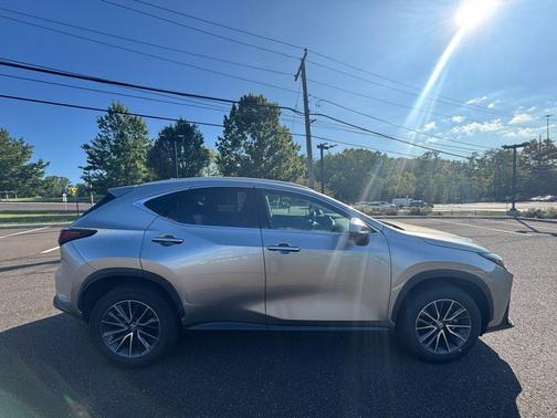 2025 Lexus NX 350 Premium