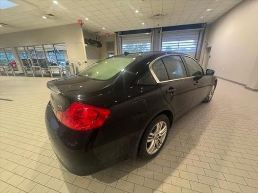2013 INFINITI G37x Base