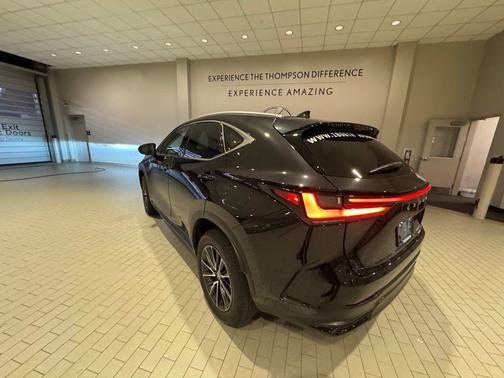 2024 Lexus NX 350h Premium