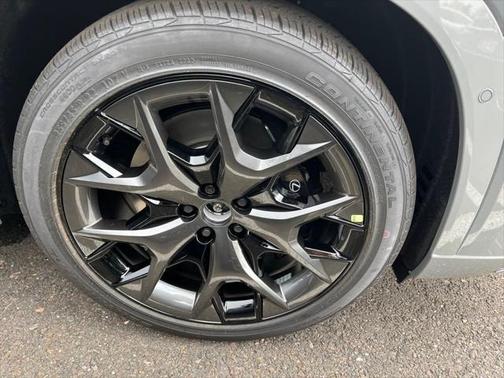 2025 Lexus TX 500h F SPORT Premium