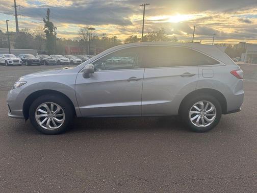 2018 Acura RDX Technology & AcuraWatch Plus Package