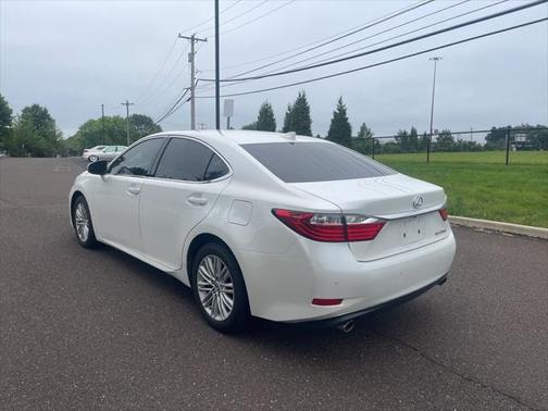 2015 Lexus ES 350 Crafted Line