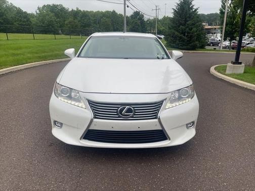 2015 Lexus ES 350 Crafted Line