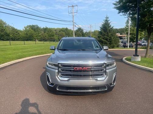 2023 GMC Acadia AWD SLT