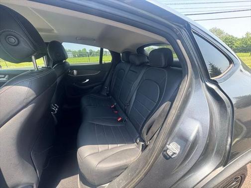 2017 Mercedes-Benz GLC 300 4MATIC Coupe
