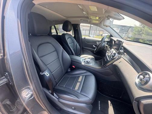 2017 Mercedes-Benz GLC 300 4MATIC Coupe