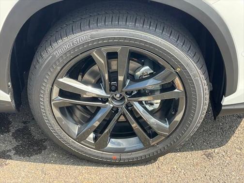 2025 Lexus NX 450h+ Luxury
