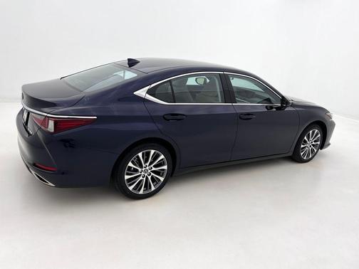 2021 Lexus ES 350 Base