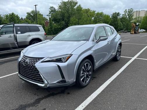 2025 Lexus UX 300h Premium