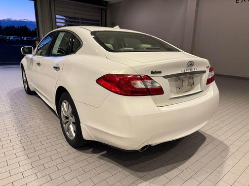 2012 INFINITI M37x Base