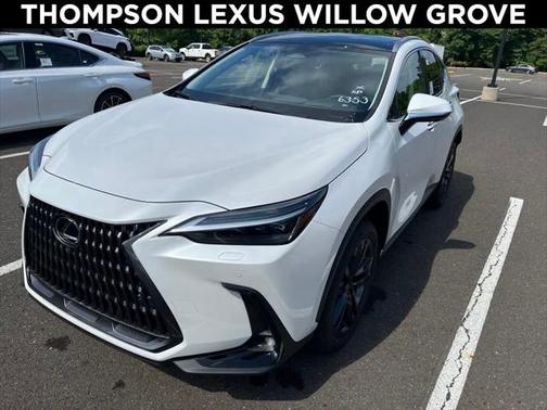 2025 Lexus NX 450h+ Luxury