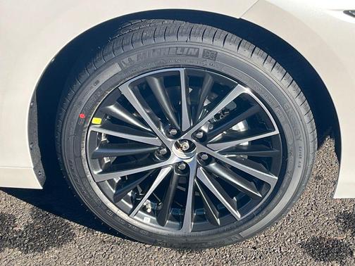 2025 Lexus ES 350 Base