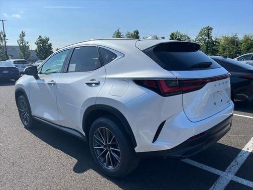 2025 Lexus NX 350h Premium