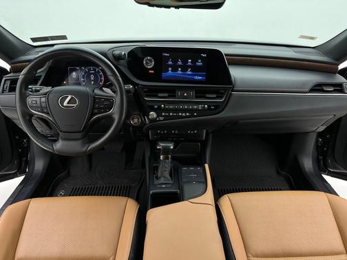 2022 Lexus ES 350 Base