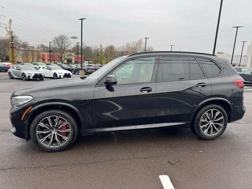 2023 BMW X5 xDrive40i