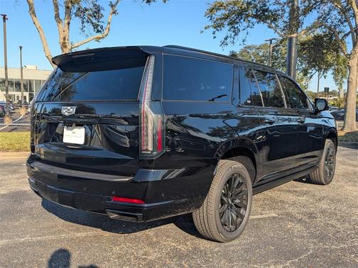 2026 Cadillac Escalade ESV Sport