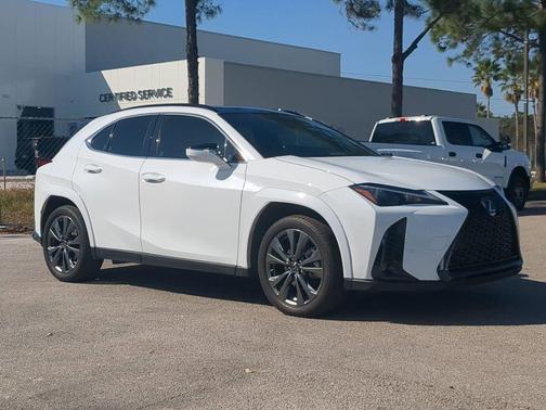 2023 Lexus UX 250h F SPORT Handling