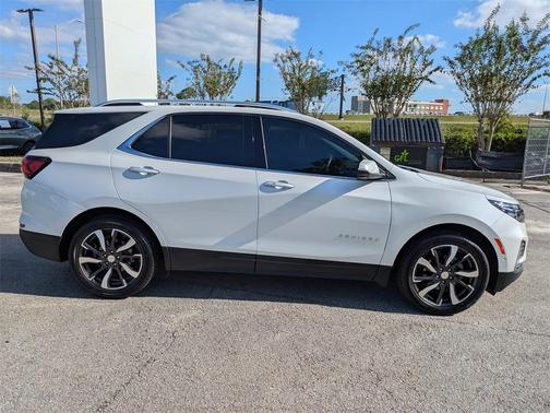 2022 Chevrolet Equinox Premier