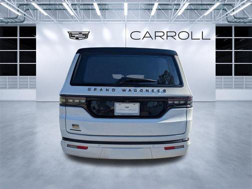 2022 Jeep Grand Wagoneer Series II