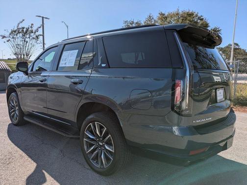 2021 Cadillac Escalade Sport