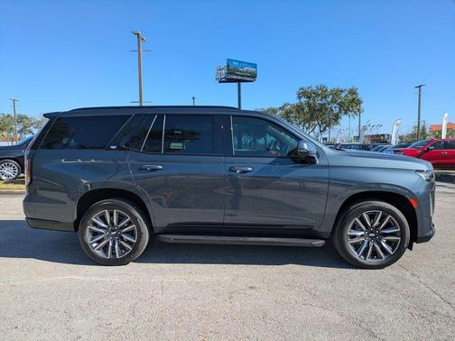 2021 Cadillac Escalade Sport