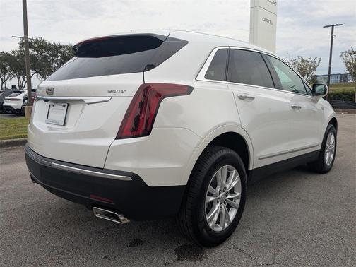 2025 Cadillac XT5 Luxury