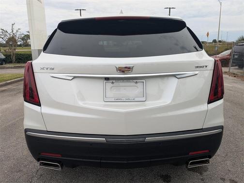 2025 Cadillac XT5 Luxury