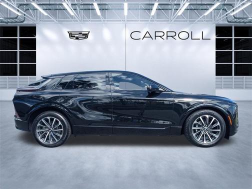 2025 Cadillac LYRIQ Sport