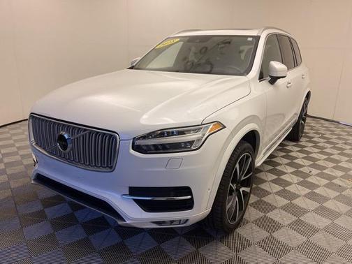 2018 Volvo XC90 T6 Inscription