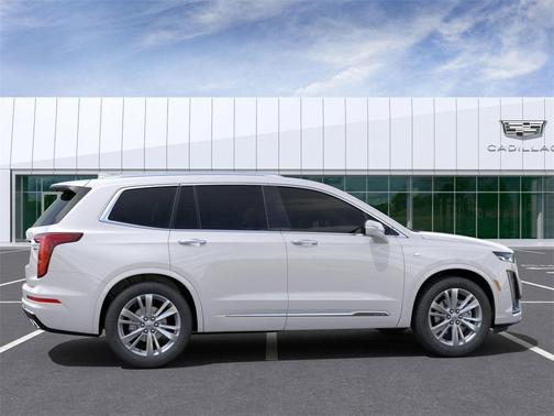 2025 Cadillac XT6 Premium Luxury FWD