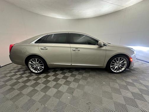 2016 Cadillac XTS Platinum