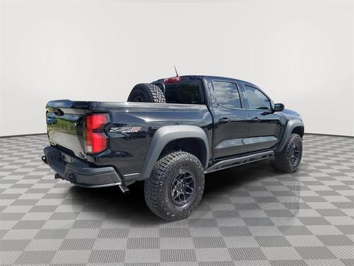 2024 Chevrolet Colorado ZR2