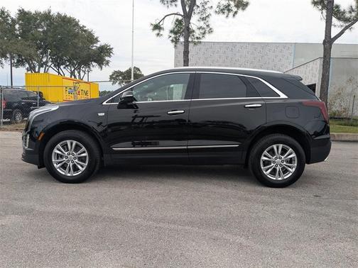 2025 Cadillac XT5 Luxury