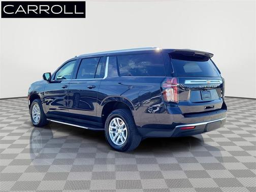 2024 Chevrolet Suburban LT