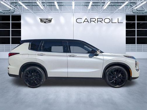 2023 Mitsubishi Outlander SEL Black Edition