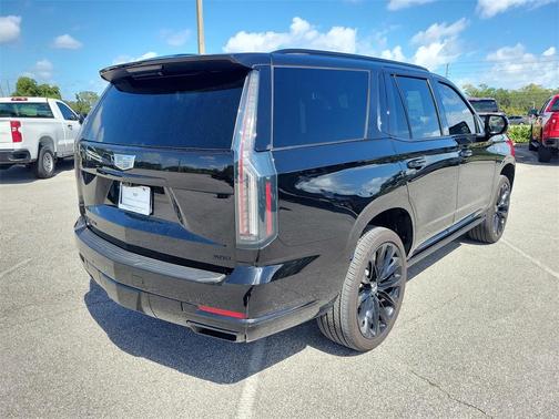 2025 Cadillac Escalade Sport Platinum