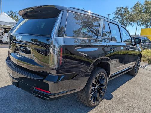 2025 Cadillac Escalade Sport Platinum