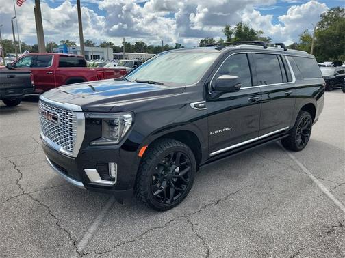 2024 GMC Yukon XL Denali