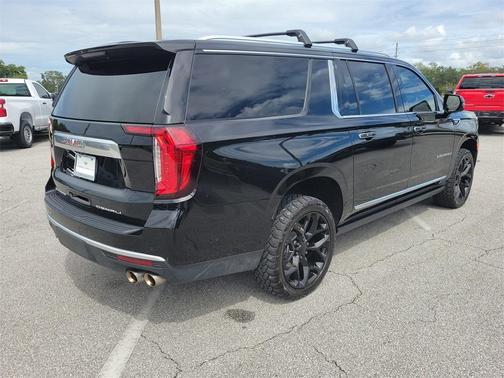2024 GMC Yukon XL Denali